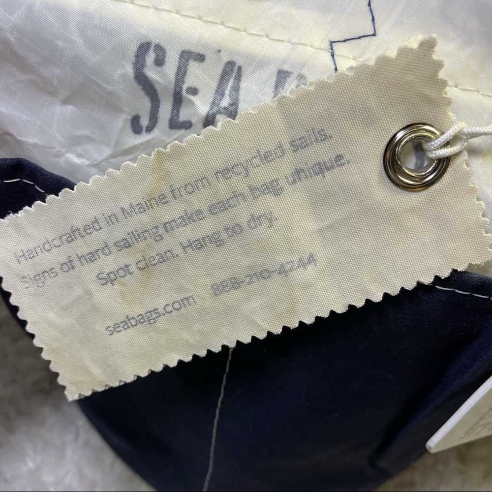 Sea Bags Navy and White Rope-Handle Canvas Tote - Picture 12 of 15
